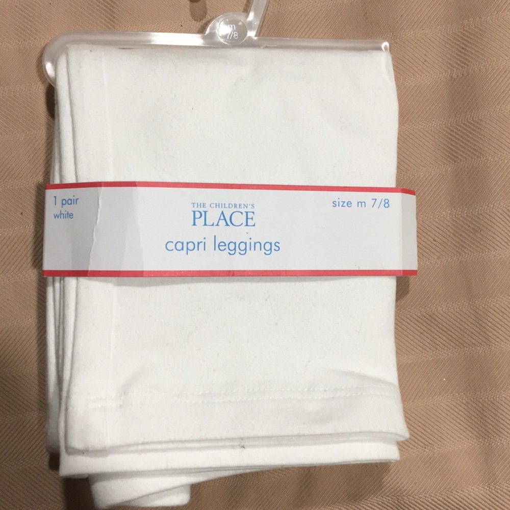 Girls white Capri leggings